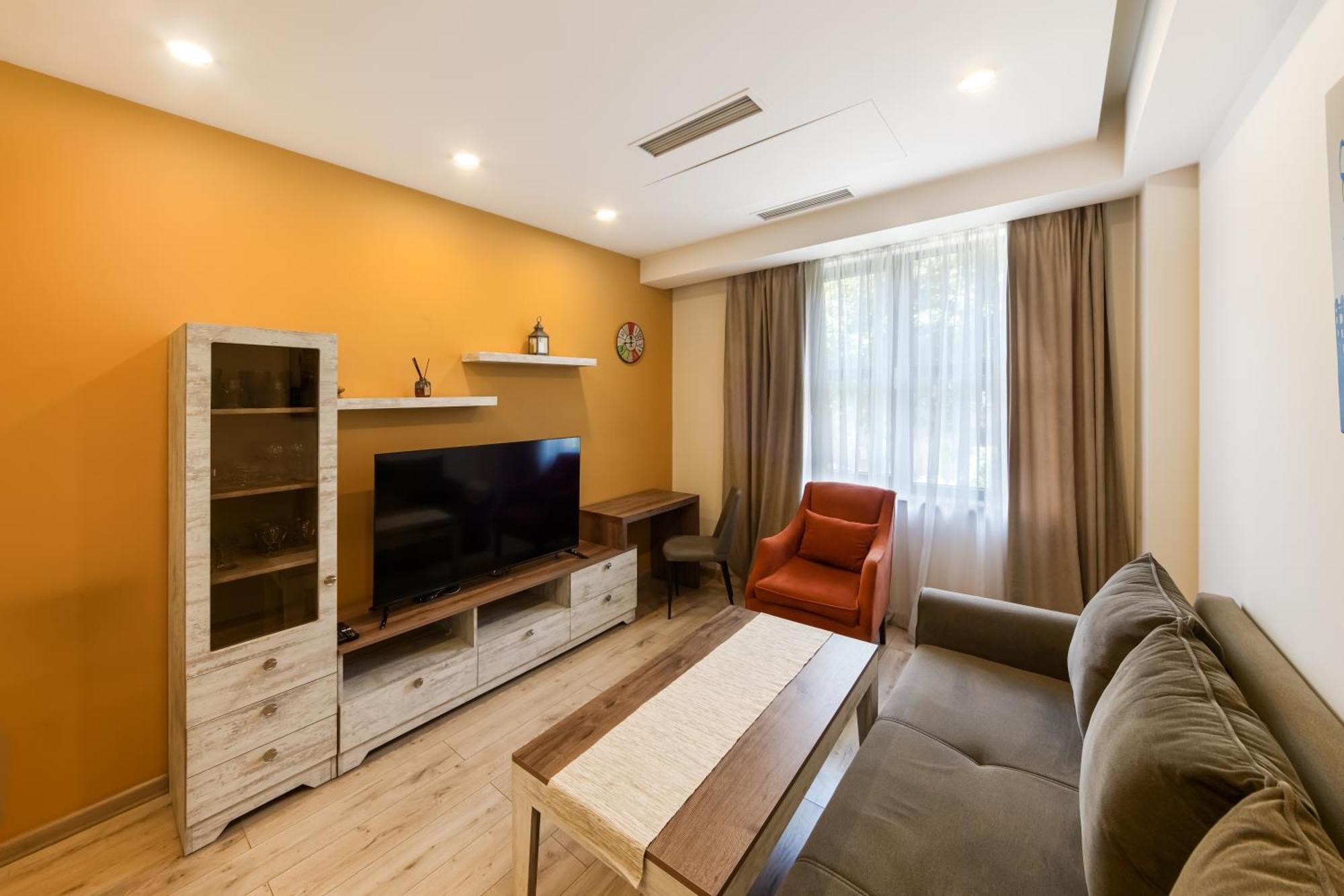 Fantastic Apartments Near Republic Square, Perfect Location, Mystreet Company Yerevan Exterior photo