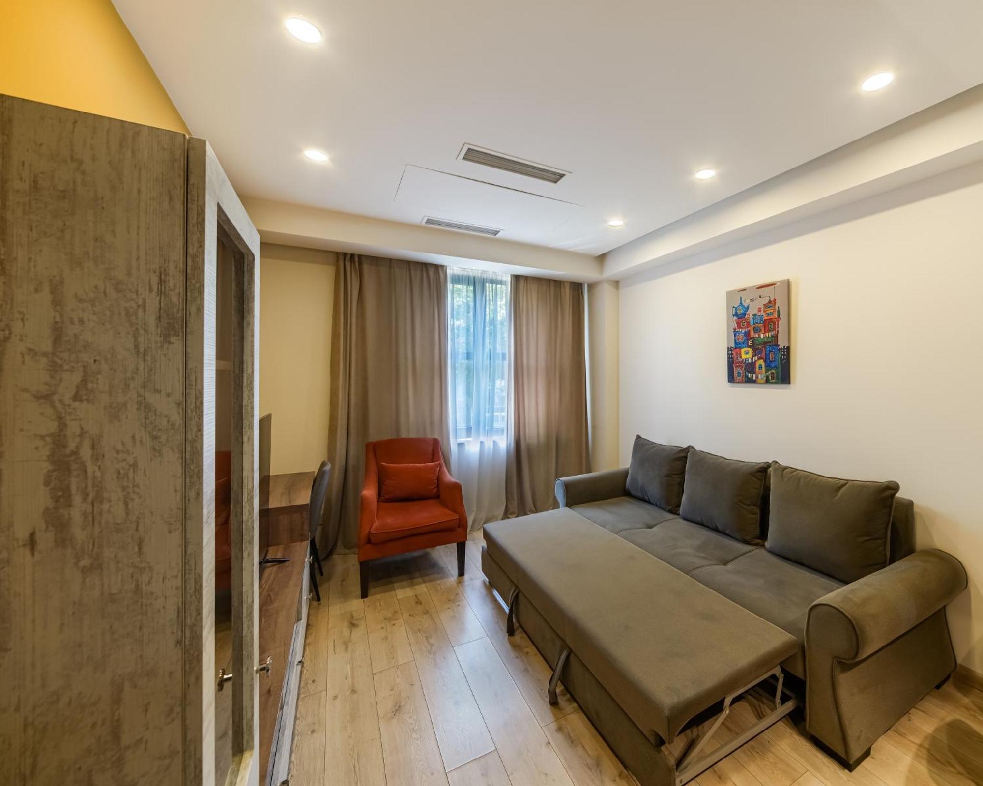 Fantastic Apartments Near Republic Square, Perfect Location, Mystreet Company Yerevan Exterior photo