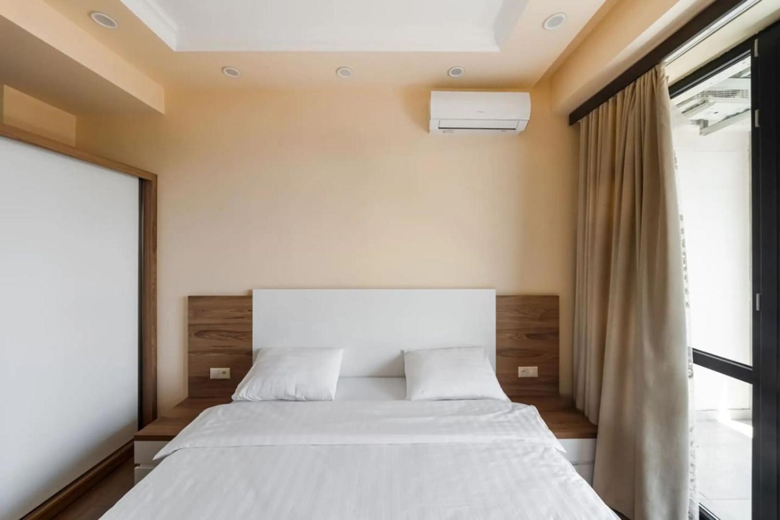 Fantastic Apartments Near Republic Square, Perfect Location, Mystreet Company Yerevan Exterior photo