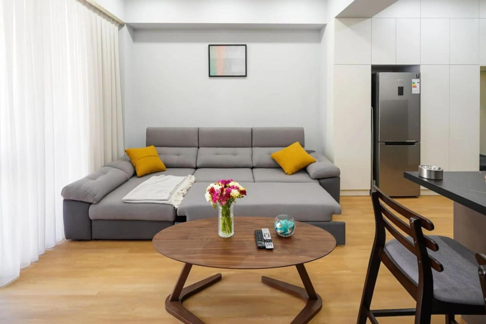 Fantastic Apartments Near Republic Square, Perfect Location, Mystreet Company Yerevan Exterior photo